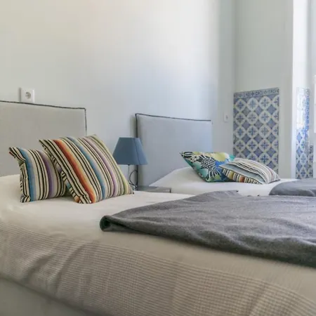 Back To بيت شباب *