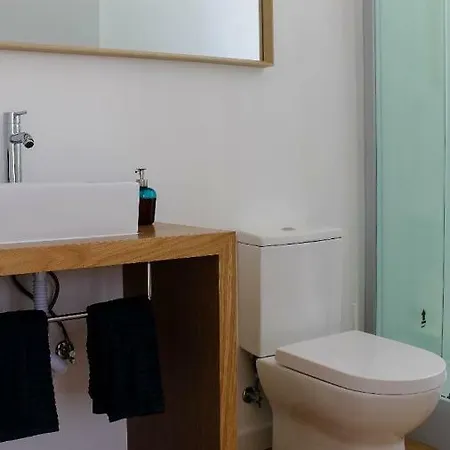 Back To Hostel Lisboa