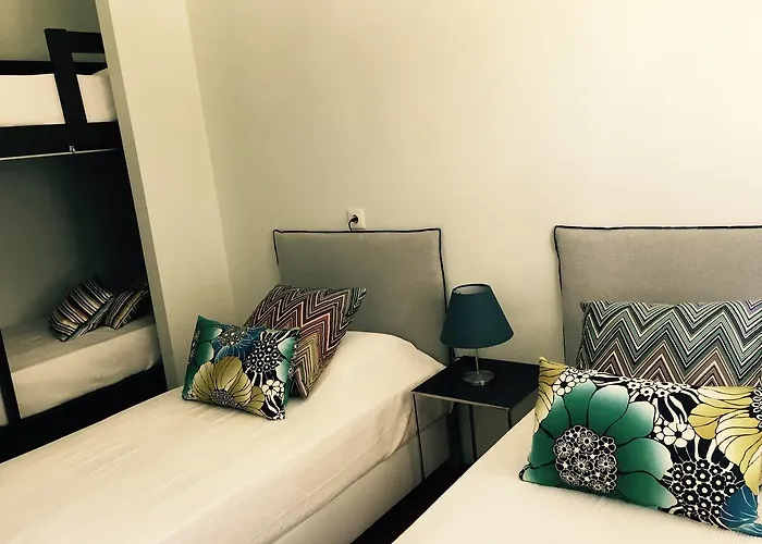 Hostel Back To Lizbona